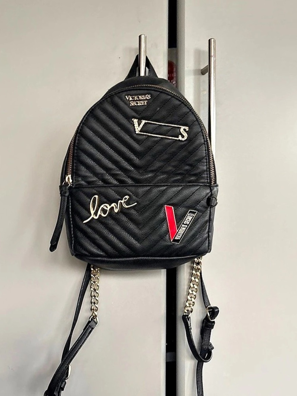 Victoria's Secret Small City Backpack Mixed Chevron Black